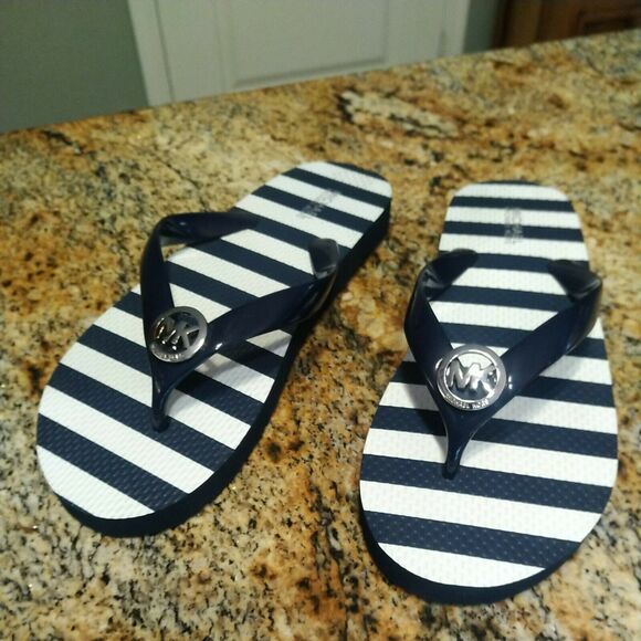 Michael Kors EVA Sole Sandals Signature/PVC/Blue/White(RX17D) 8M 38.5 EU - Picture 4 of 11